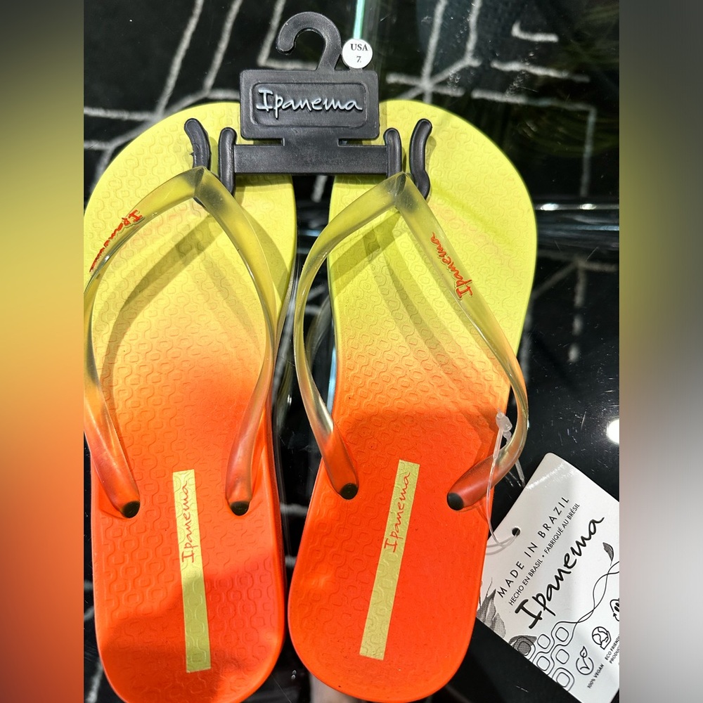 NWT IPAMENA flip flop